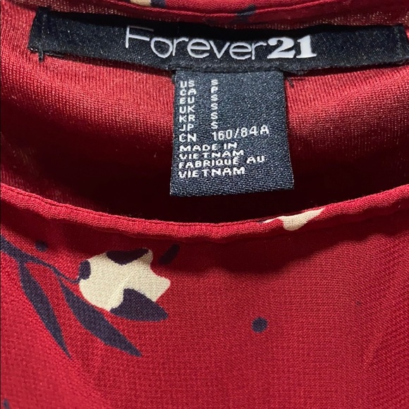 Forever 21 Red Floral Dress with Belt - Picture 4 of 5